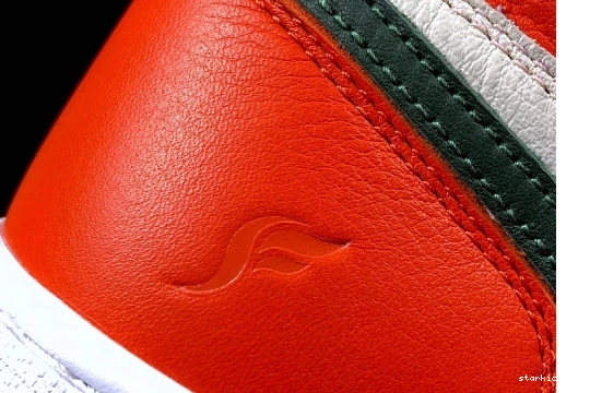 AV3905-138 Retro AV3905-138 'Solefly' - 1 High Og-Sf Air Jordan 0102